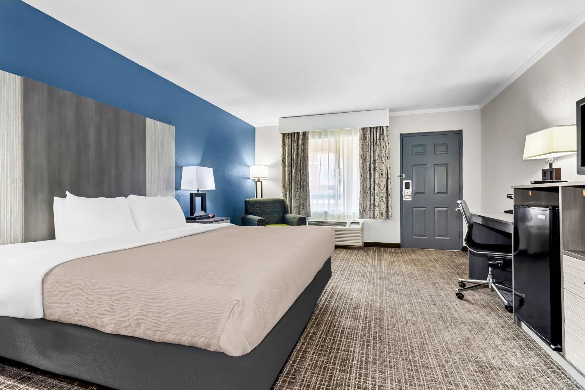 Quality Inn & Suites Florence Civic Center Esterno foto