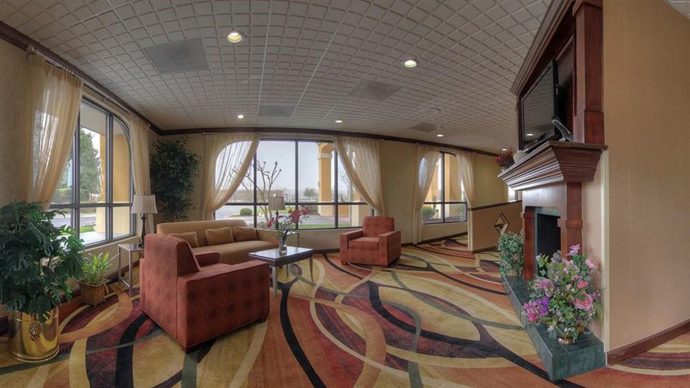 Quality Inn & Suites Florence Civic Center Esterno foto